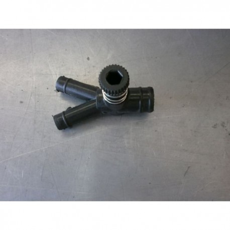 GAS REGULATOR Y PLASTIC 16X12X12